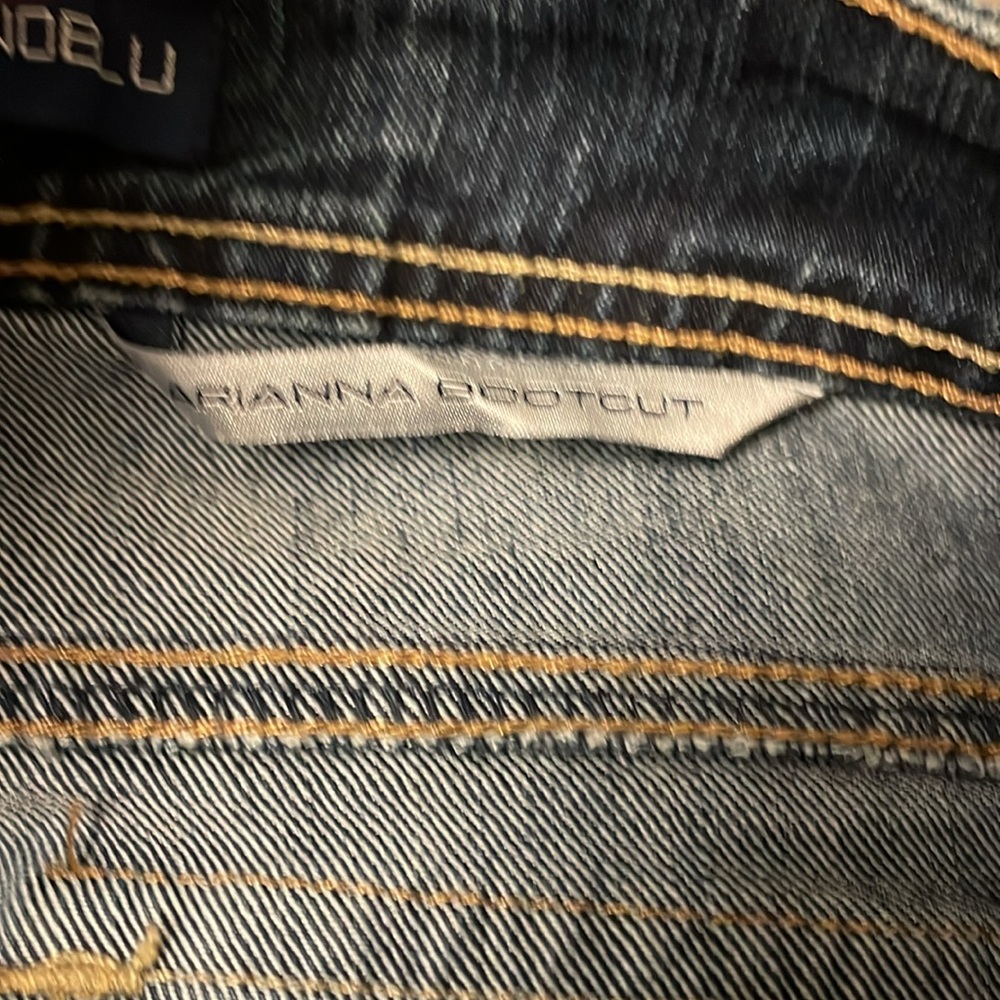 Blue Jeans - Picture 6 of 6